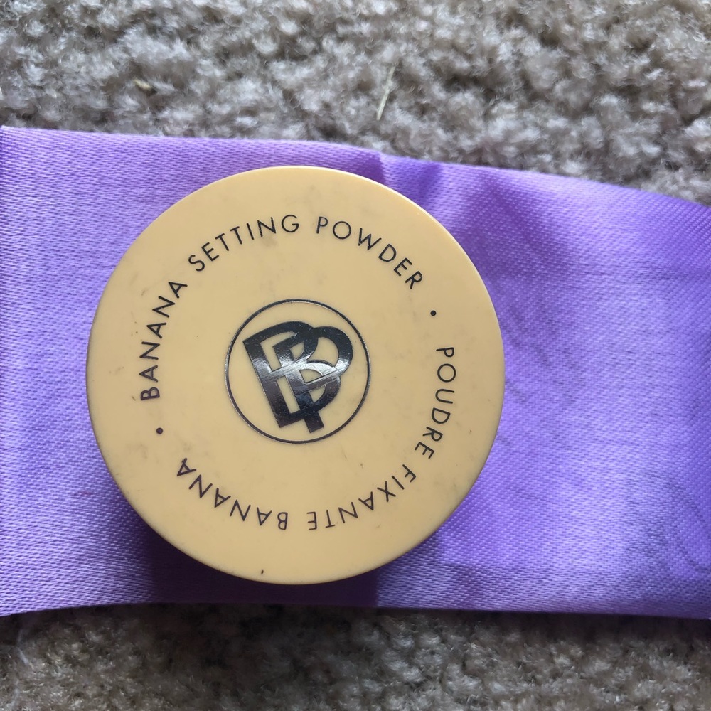 Banana Setting Powder